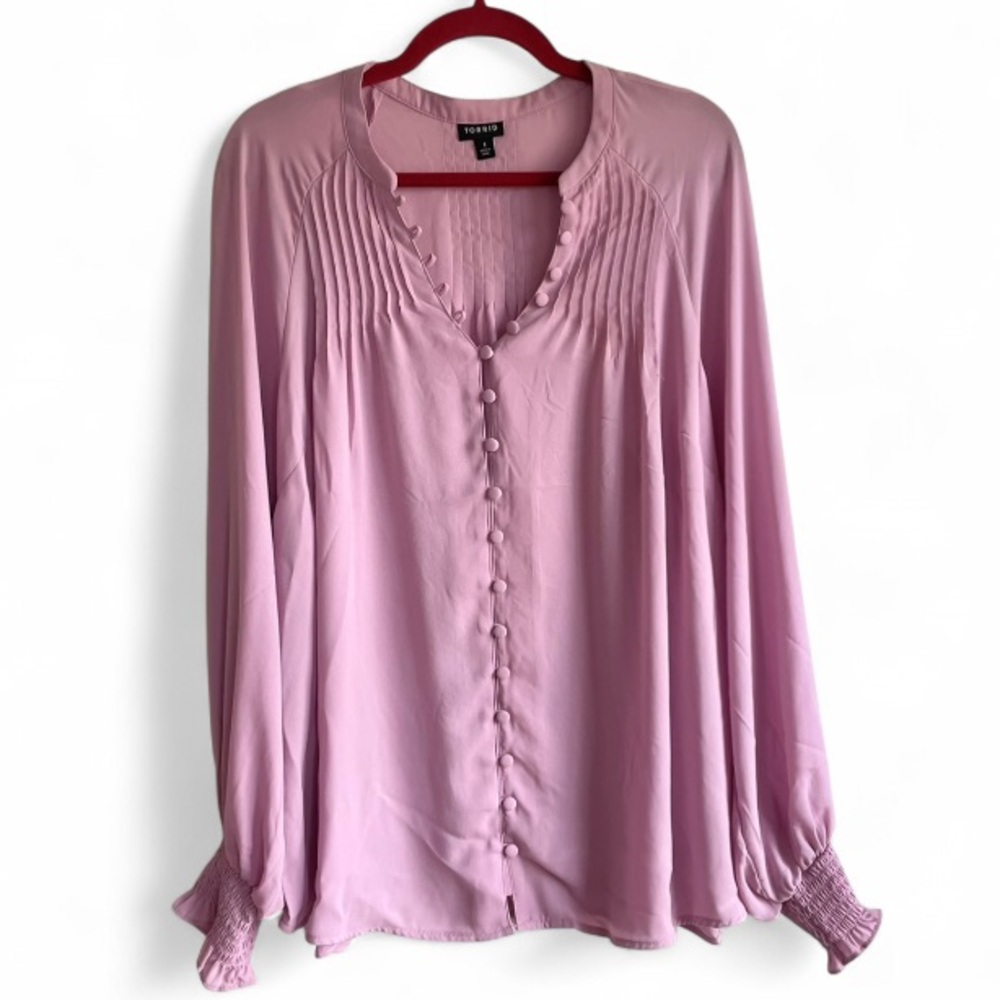 Torrid Pink Chiffon Tuck Pleat Button Down Blouse Size 1